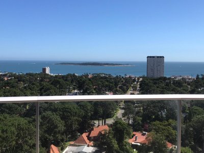 EDIFICIO NUEVO CON ESPECTACULAR VISTA