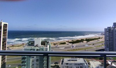 Venta Penthouse 2D a estrenar Brava Punta con Amenities 