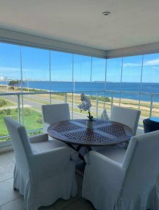 Venta y Alquiler Anual Penthouse 4 suites Dep Serv Mansa Punta con Amenities 
