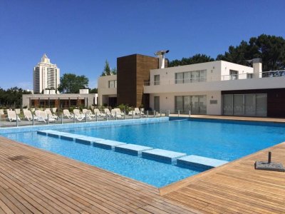 Venta Apto 3D Brava Punta con Amenities 