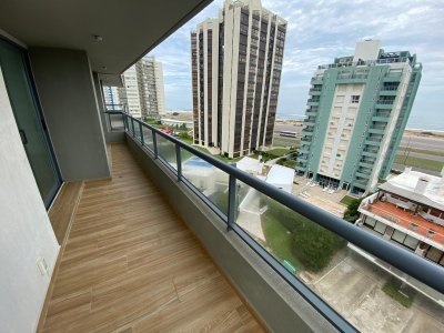 Venta Apto 2D a estrenar Brava Punta con Amenities prox mar 