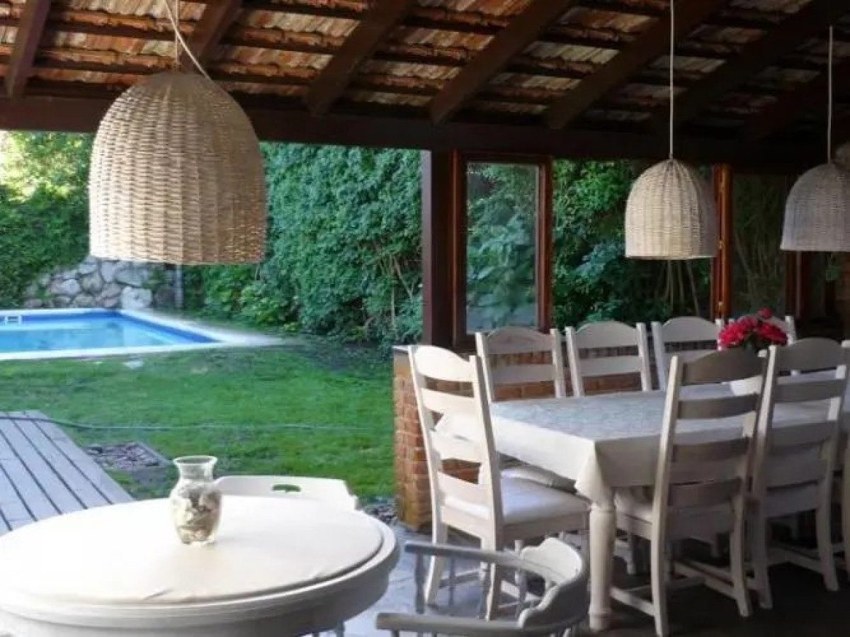Venta Alquiler Anual Casa Mansa Punta 5D y dep con Piscina  