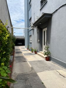 Venta Apartamento Tres Cruces 2 Dormitorios lavadero y Patio  