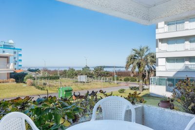  Oportunidad- Apartamento Frente al Mar - 1 Dormitorio - Bajas Expensas