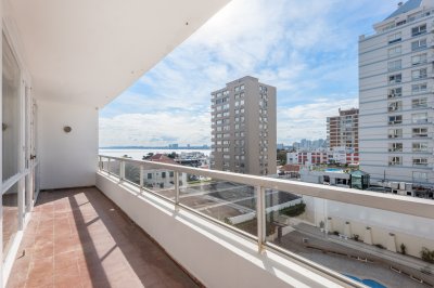 APARTAMENTO EN VENTA DE 1 DORM Y MEDIO CON VISTA AL MAR EN LA PENÍNSULA PUNTA DEL ESTE