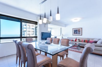 VENTA APARTAMENTO 3 DORMITORIOS RECICLADO PARQUEMAR CENTER PLAYA BRAVA 