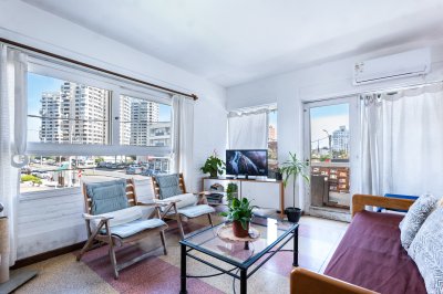 VENTA APARTAMENTO 1 DORMITORIO PUNTA DEL ESTE - CERCA DE LA PLAYA - IDEAL INVERSIÓN