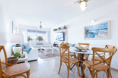 VENTA APRTAMENTO 3 DORMITORIOS PLAYA MANSA - EDIFICIO CIVITAVECCHIA