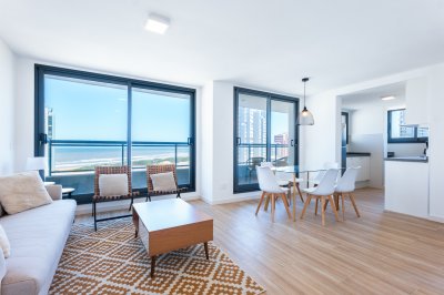 APARTAMENTO CON VISTA AL MAR EN PLAYA BRAVA PUNTA DEL ESTE - 2 DORMITORIOS - EDIF. SIGLO SOL II - BAJAS EXPENSAS
