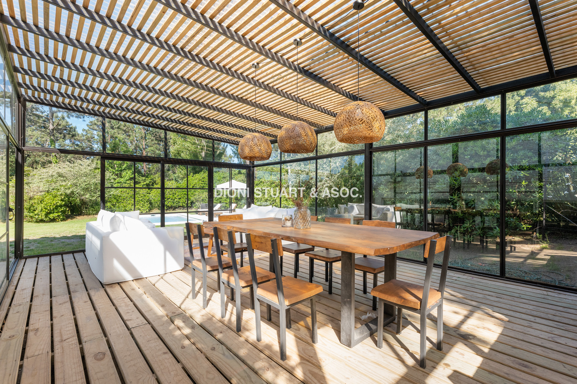 CASA EN VENTA EN EL GOLF DE 4 DORMITORIOS Y DEP. - VISTA DIRECTA AL GOLF