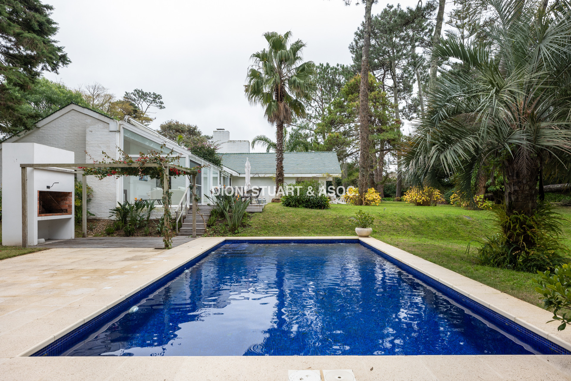 MANSION EN SAN RAFAEL RECICLADA