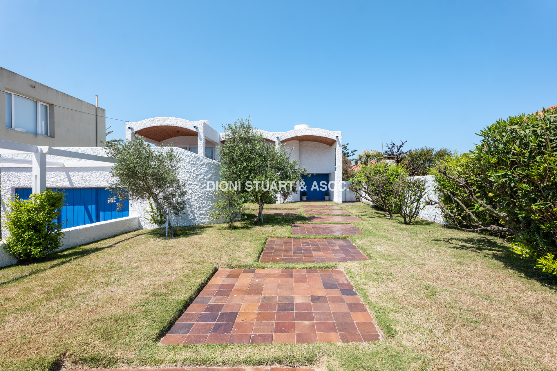 VENTA CASA 4 DORMITORIOS EN LA PENINSULA PUNTA DEL ESTE
