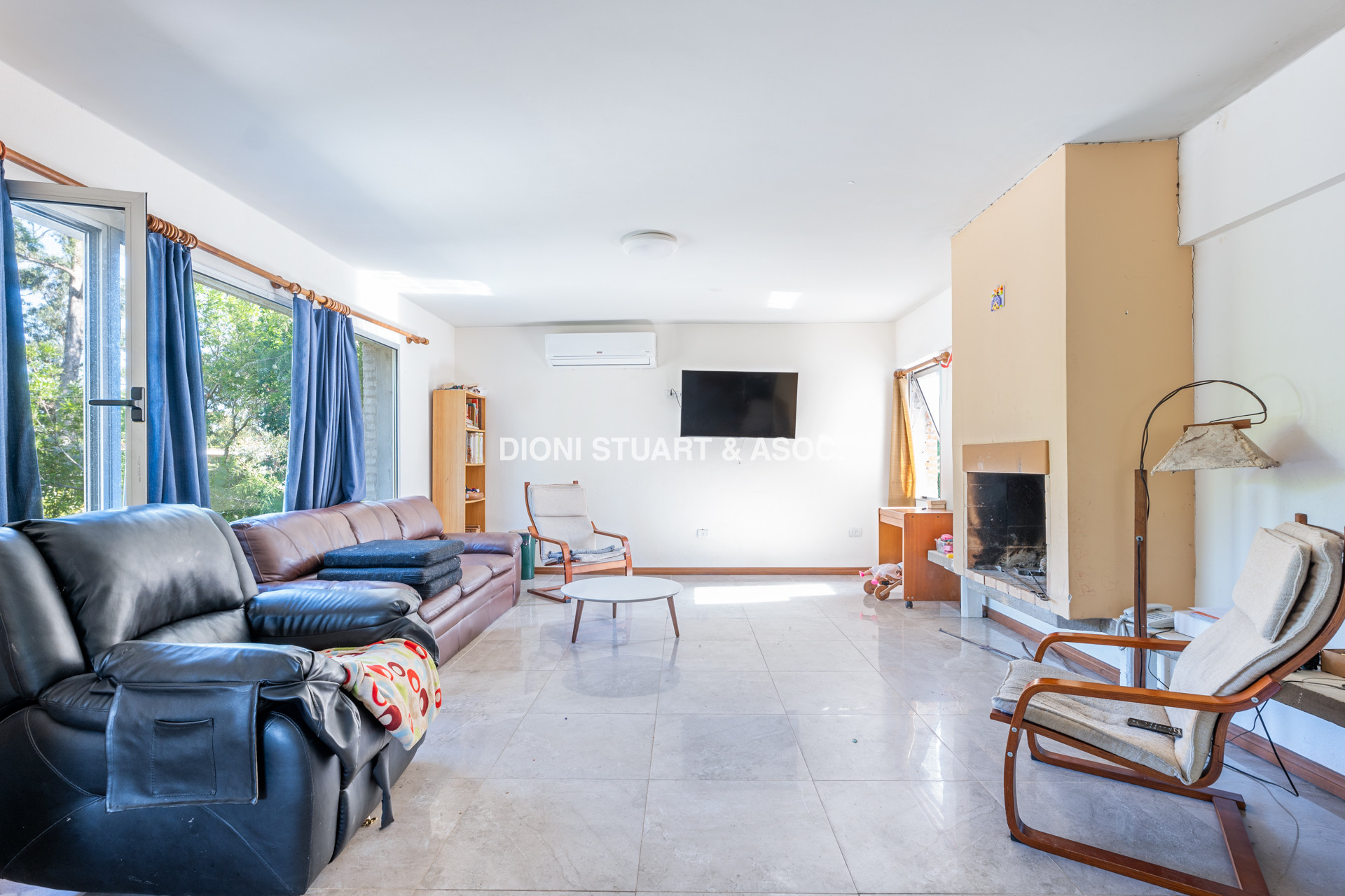 CASA EN PINARES - A TERMINAR