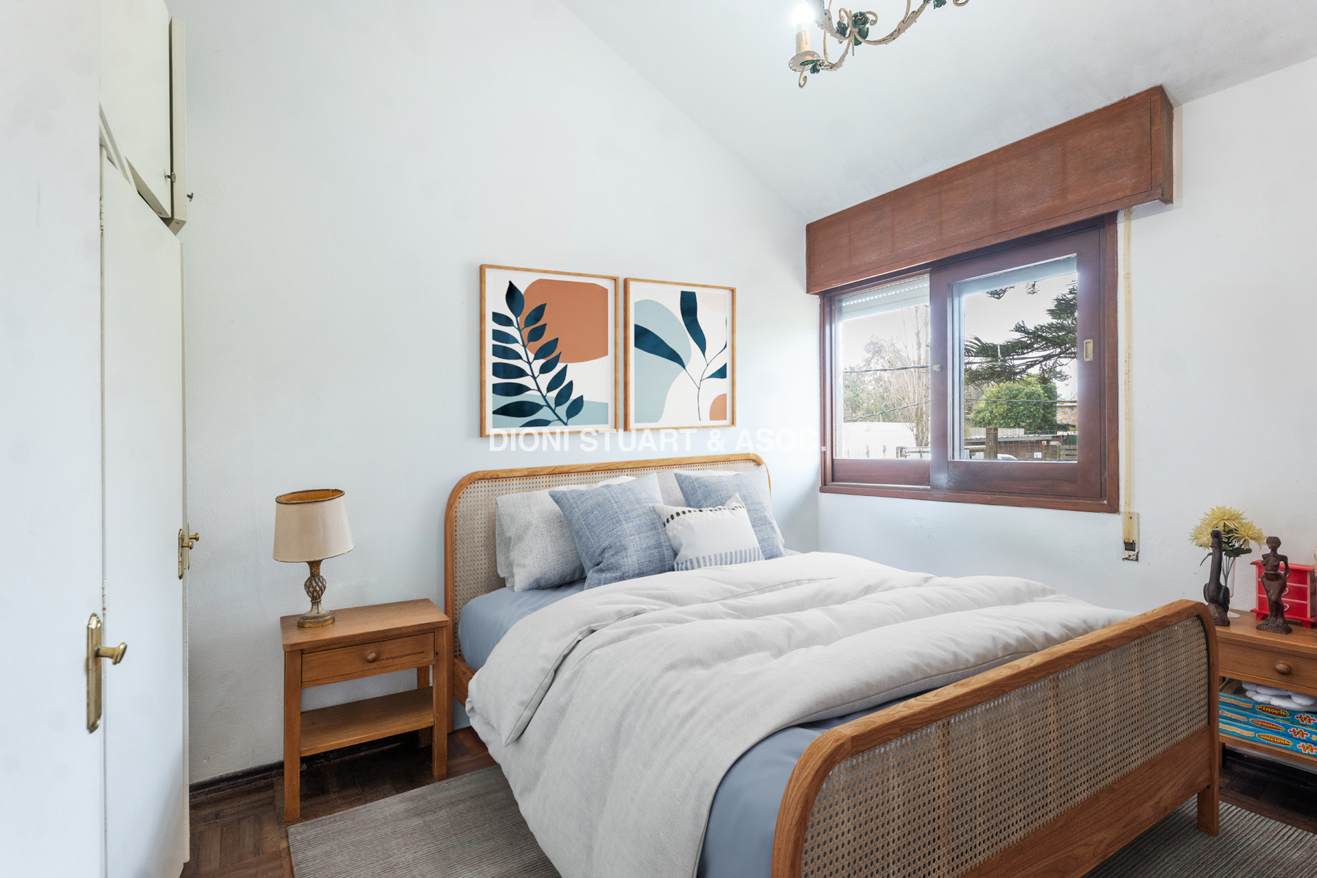 CASA EN VENTA CERCA DEL MAR PLAYA MANSA - 3 DORMITORIOS