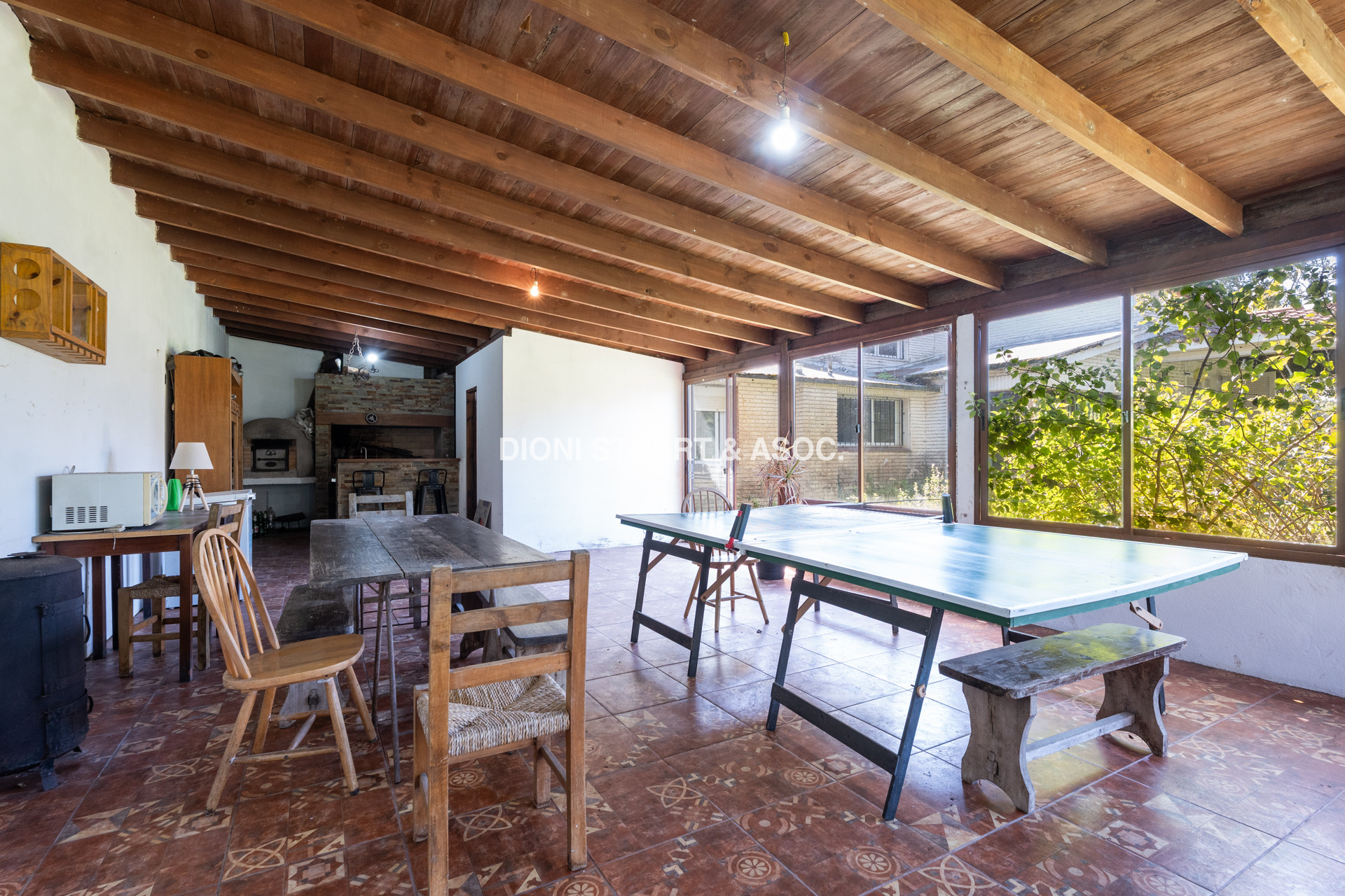 VENTA CASA 4 DORMITORIOS CON BARBACOA CANTEGRIL - PUNTA DEL ESTE