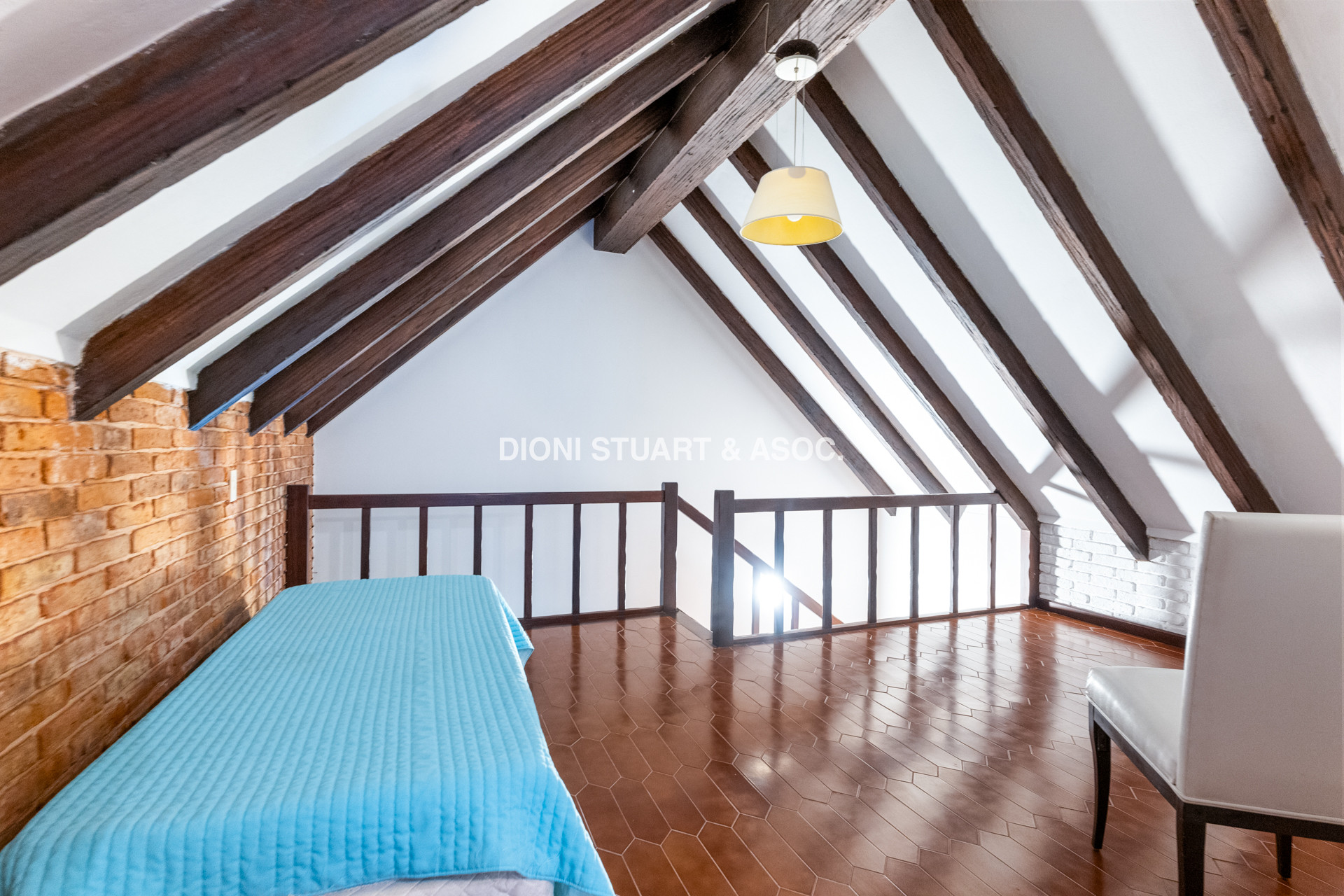 CASA EN VENTA PRIMERA LINEA PLAYA BRAVA