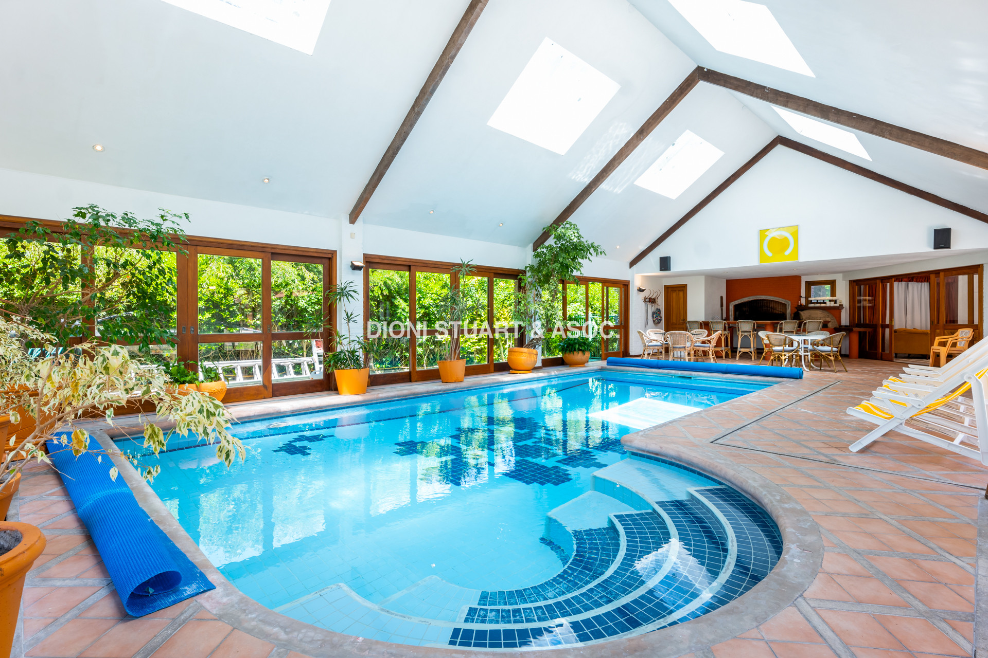 CASA EN VENTA EN EL GOLF - INCREIBLE