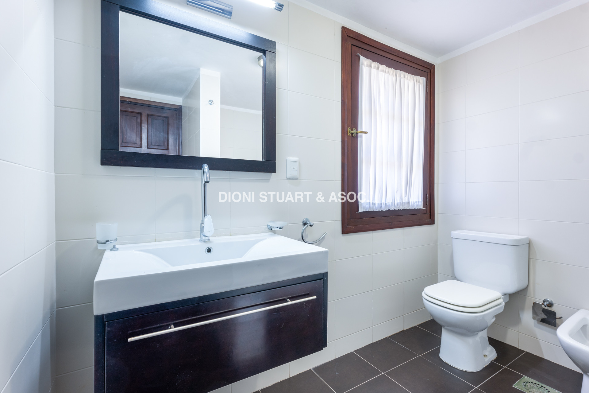 CASA EN VENTA PRIMERA LINEA PLAYA BRAVA