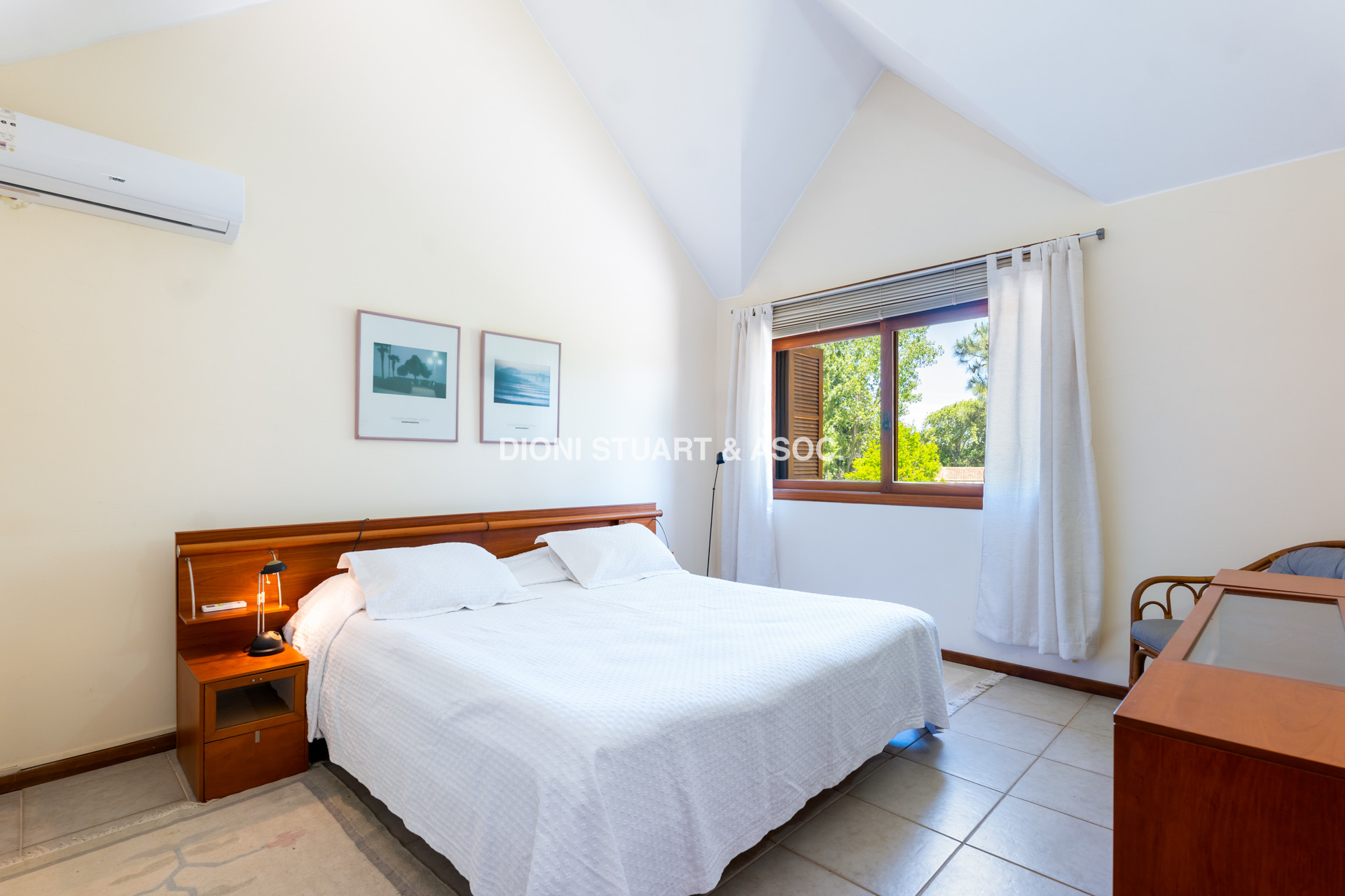 CASA EN VENTA EN EL GOLF - INCREIBLE