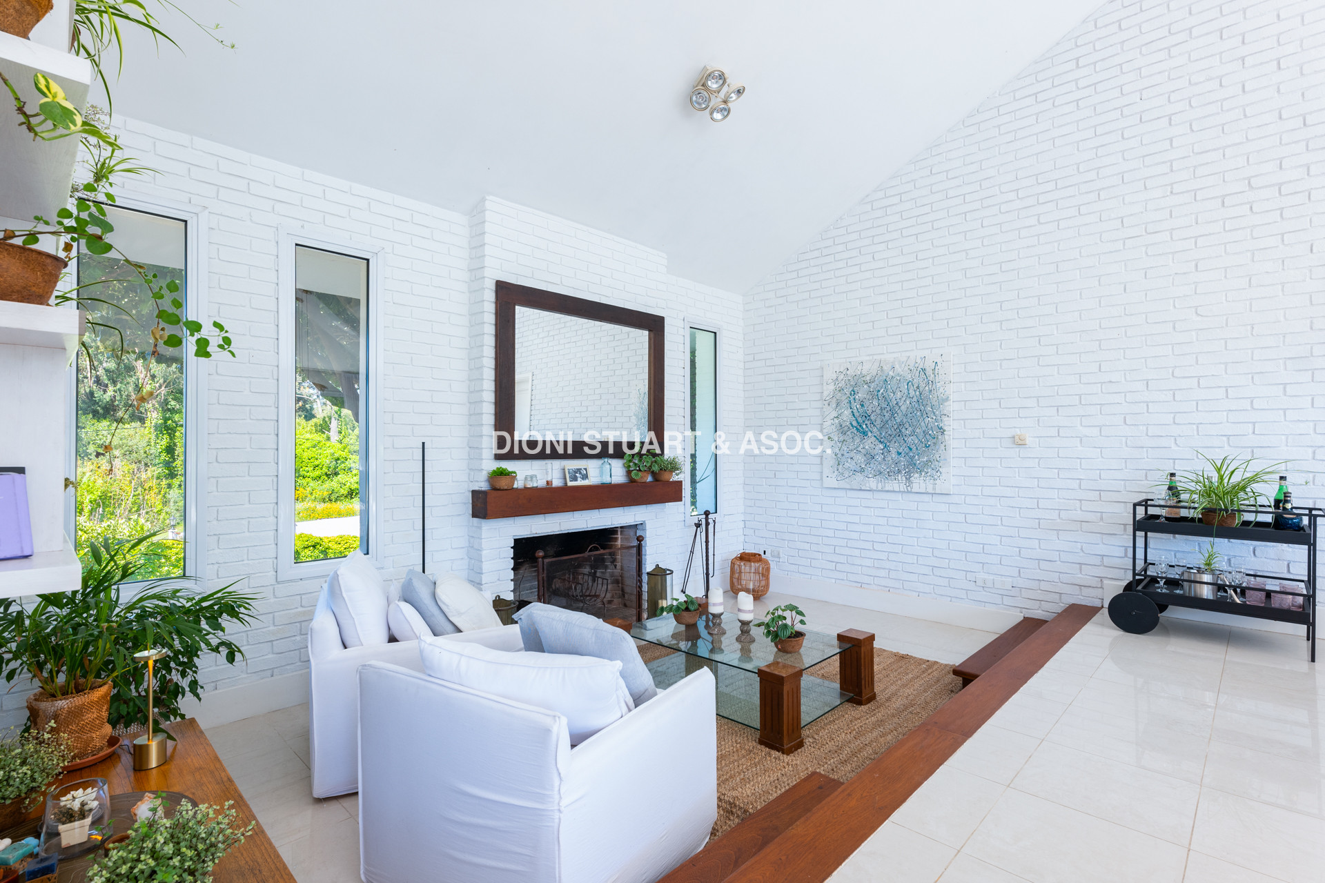CASA EN VENTA EN EL GOLF DE 4 DORMITORIOS Y DEP. - VISTA DIRECTA AL GOLF