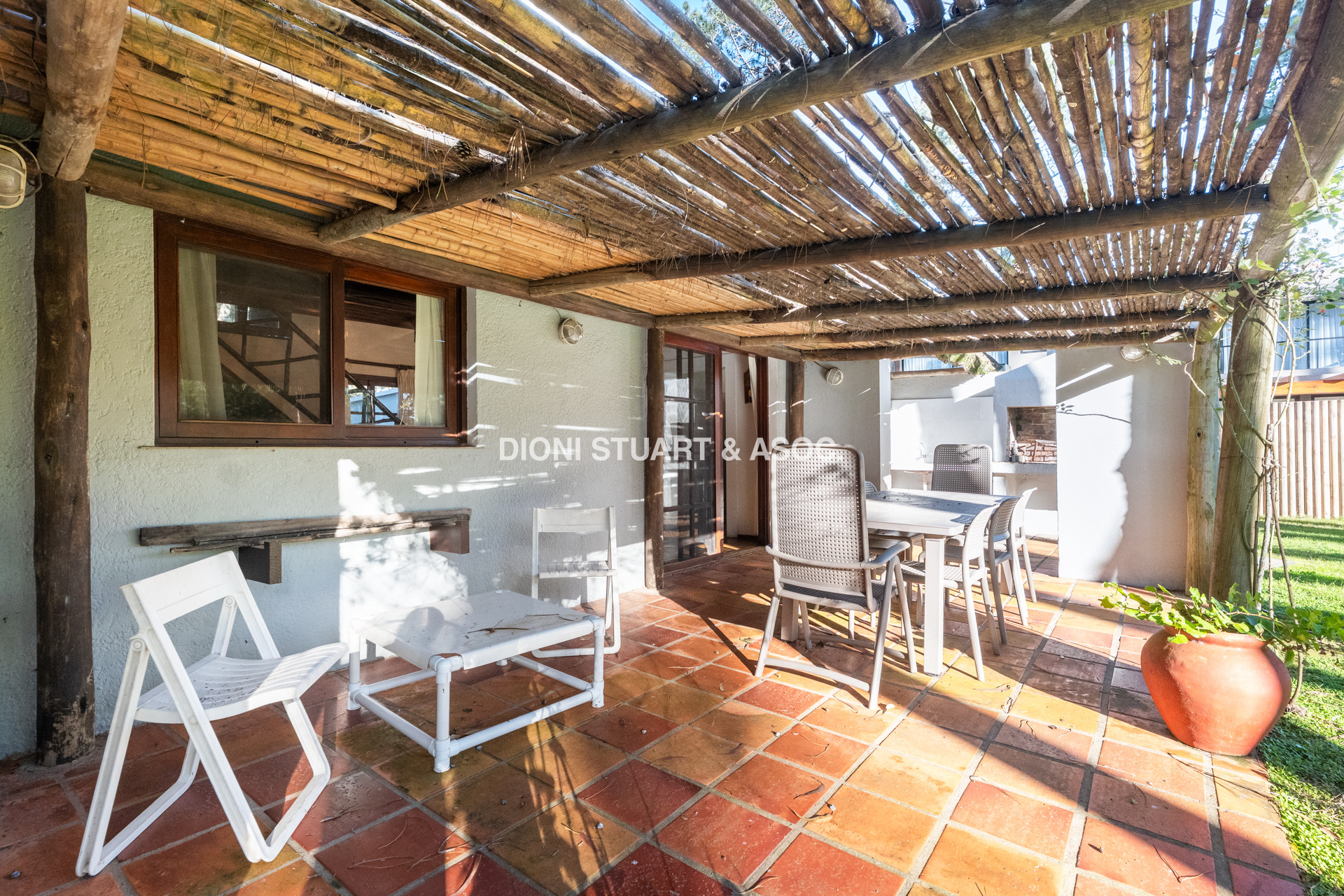 VENTA CASA EN GREEN PARK SOLANAS - 4 DORMITORIOS