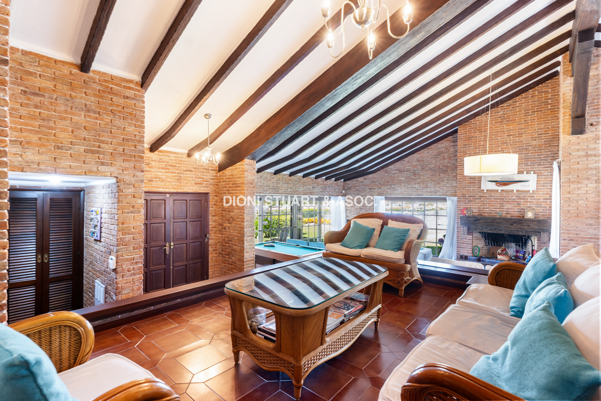 CASA EN VENTA PRIMERA LINEA PLAYA BRAVA