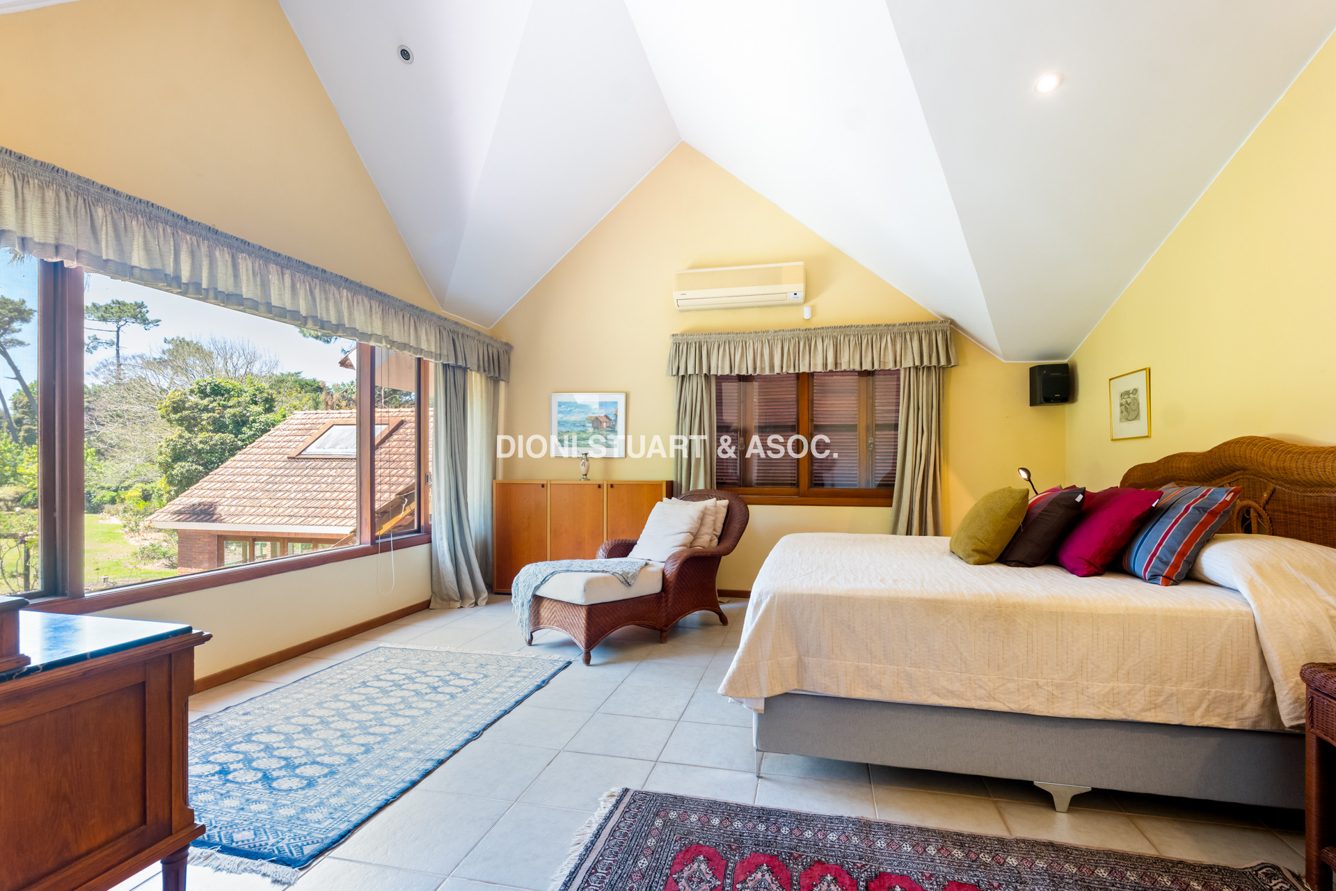 CASA EN VENTA EN EL GOLF - INCREIBLE