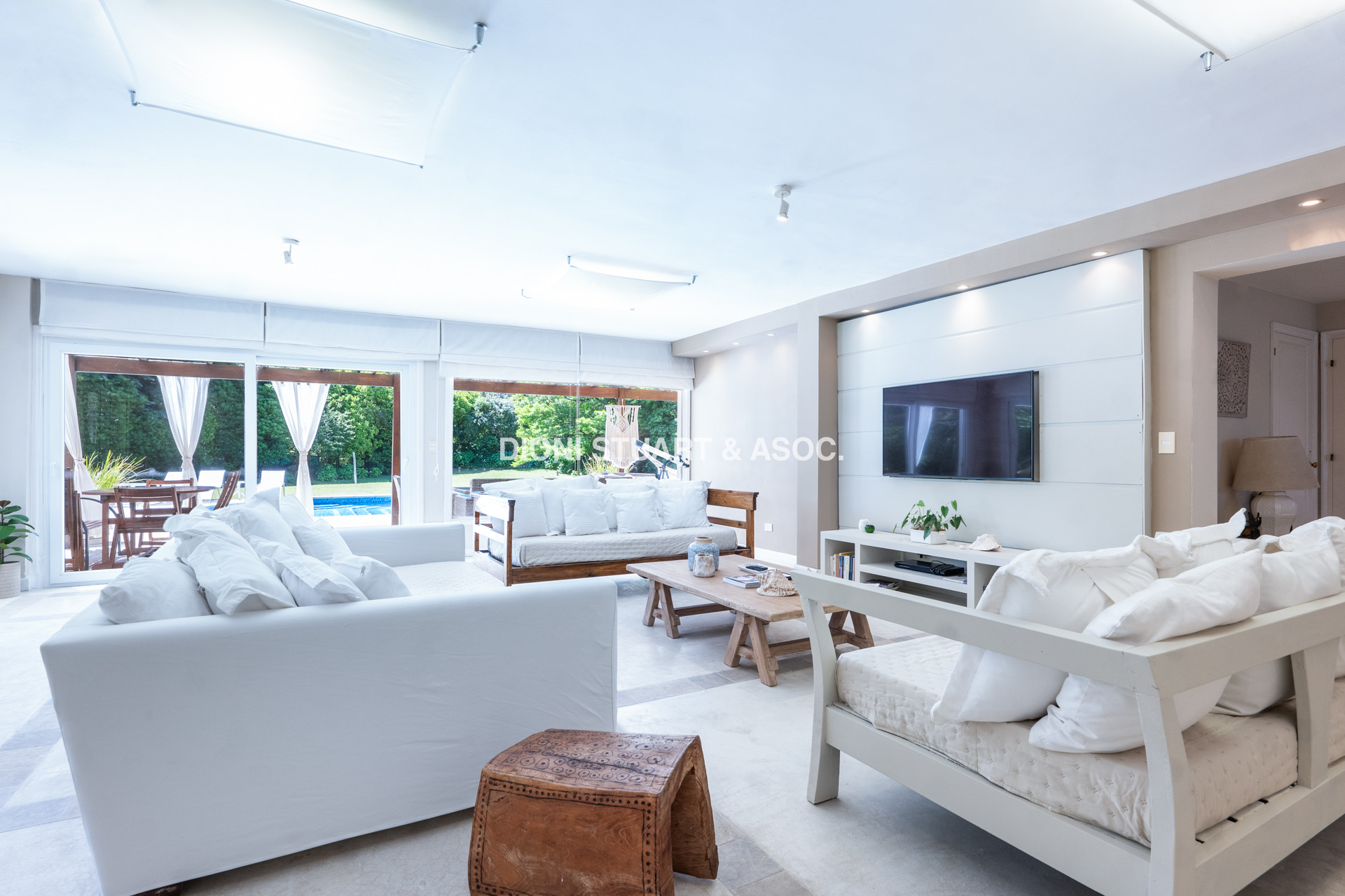 MEGA CASA EN EL GOLF - A METROS DEL MAR