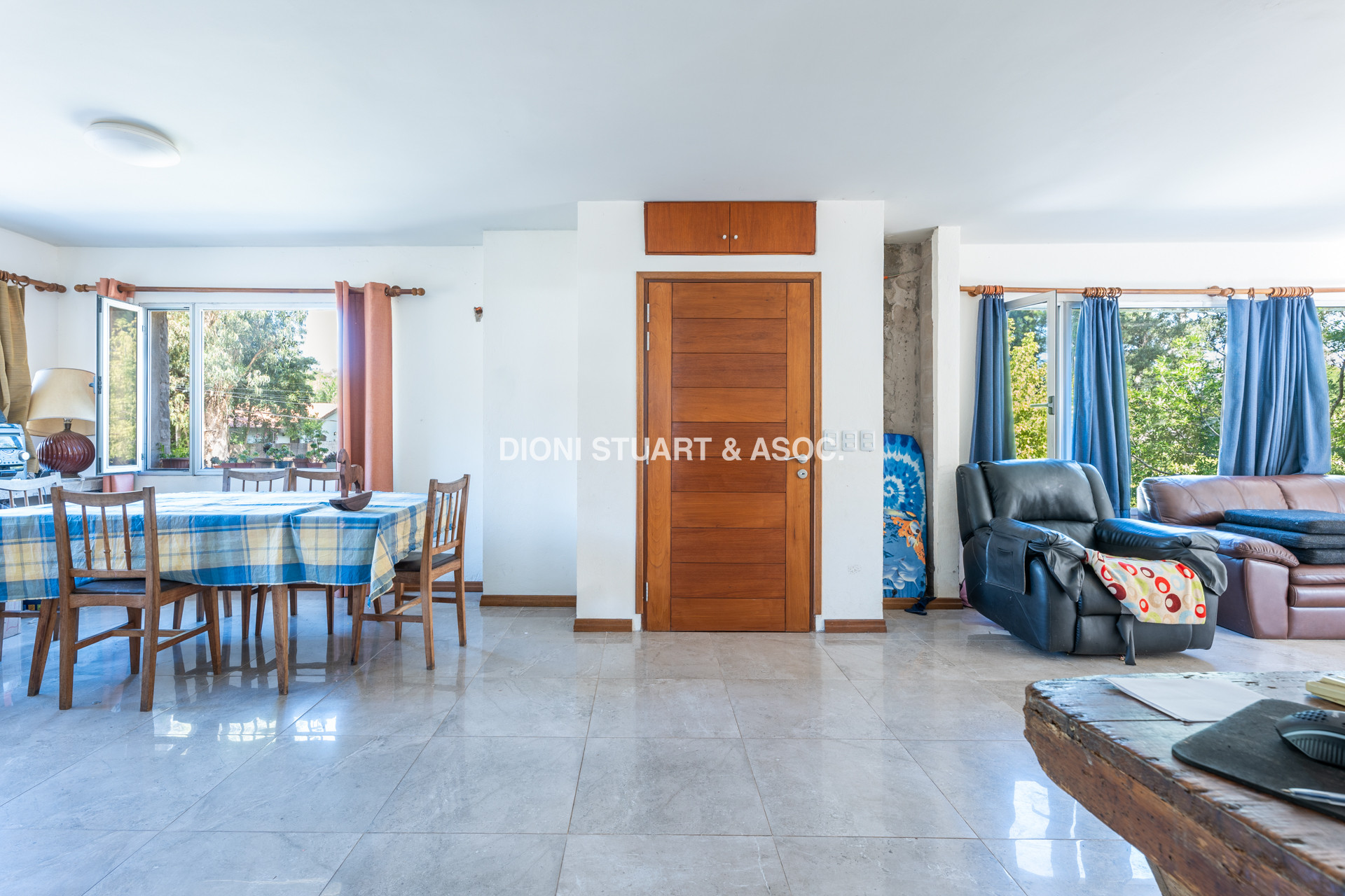 CASA EN PINARES - A TERMINAR