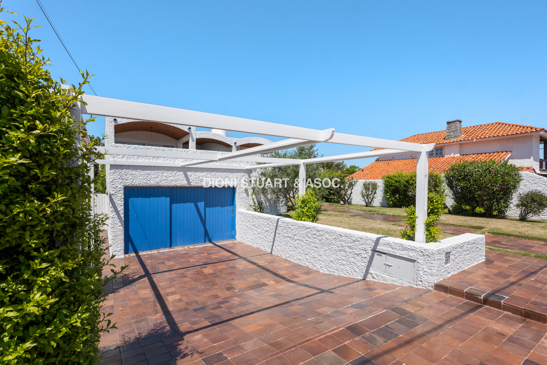 VENTA CASA 4 DORMITORIOS EN LA PENINSULA PUNTA DEL ESTE
