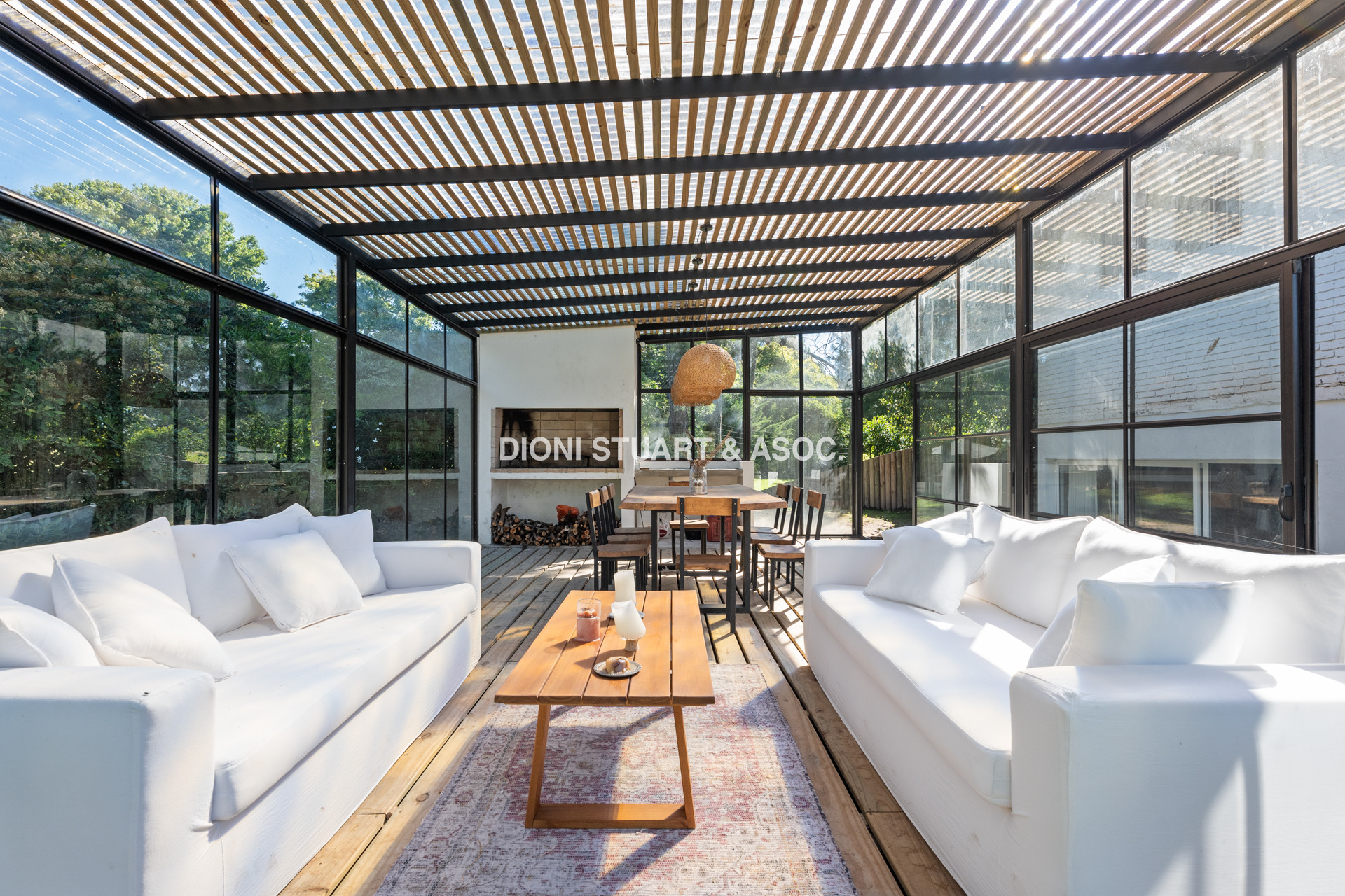 CASA EN VENTA EN EL GOLF DE 4 DORMITORIOS Y DEP. - VISTA DIRECTA AL GOLF