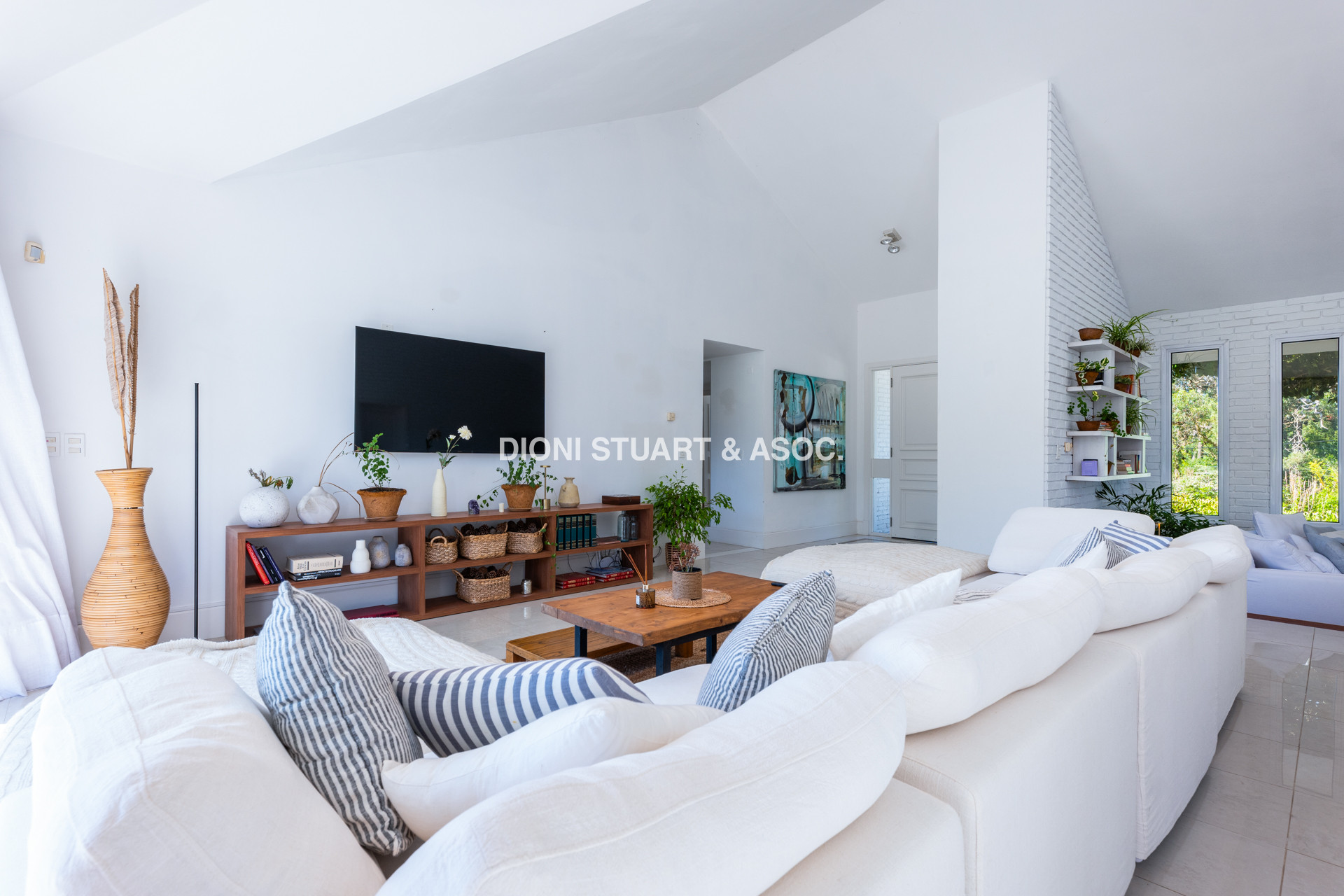 CASA EN VENTA EN EL GOLF DE 4 DORMITORIOS Y DEP. - VISTA DIRECTA AL GOLF