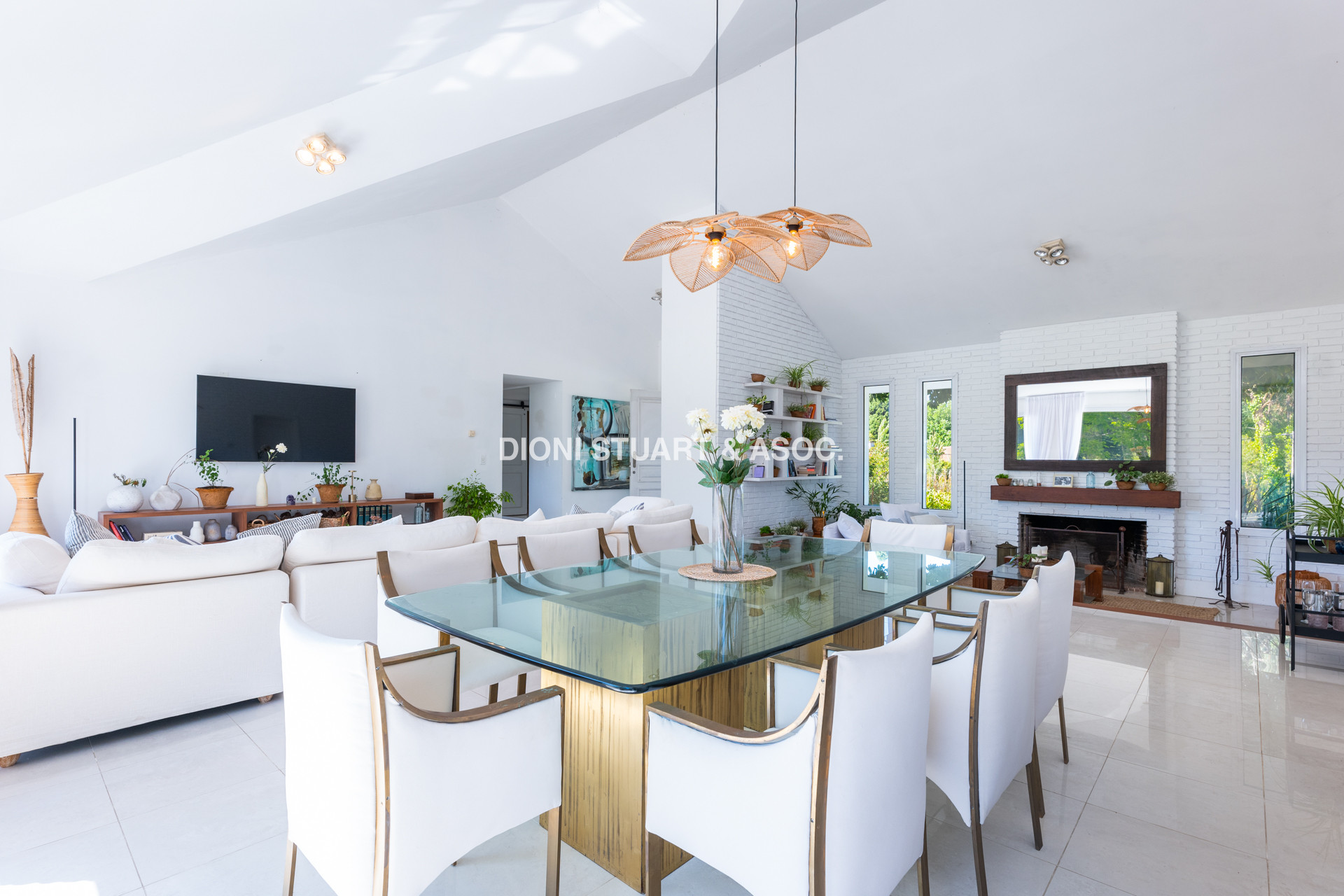 CASA EN VENTA EN EL GOLF DE 4 DORMITORIOS Y DEP. - VISTA DIRECTA AL GOLF
