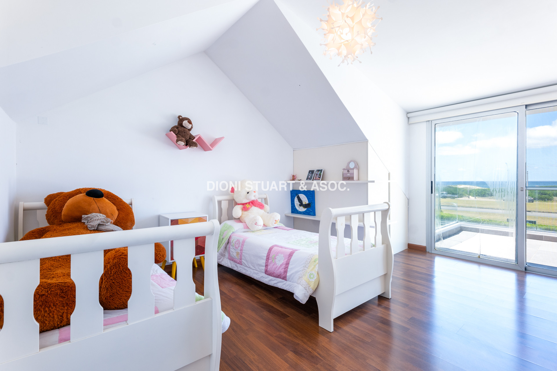 CASA EN VENTA PRIMERA LINEA PLAYA BRAVA