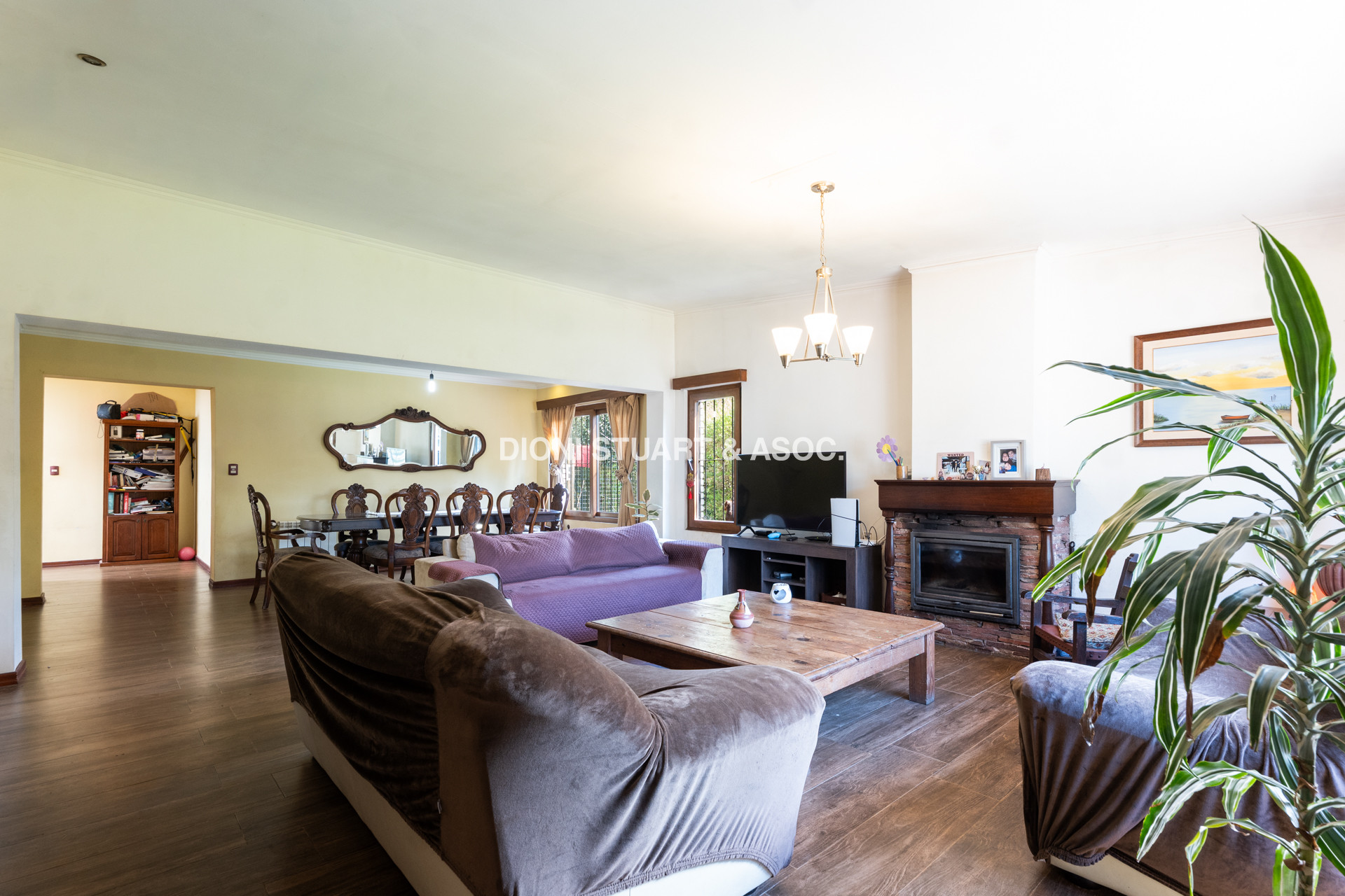 VENTA CASA 4 DORMITORIOS CON BARBACOA CANTEGRIL - PUNTA DEL ESTE