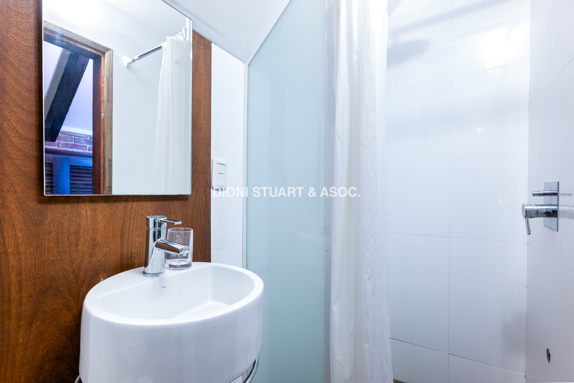 CASA EN VENTA PRIMERA LINEA PLAYA BRAVA