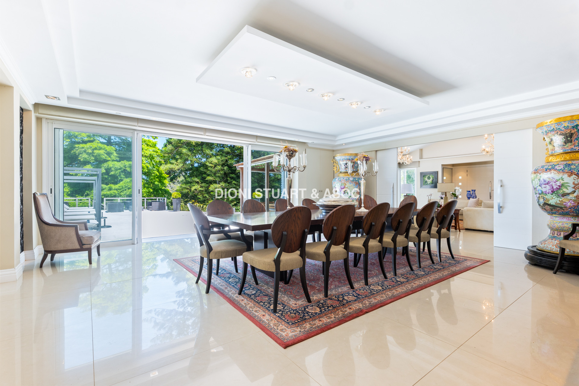 MEGA CASA EN EL GOLF - IMPESIONANTE