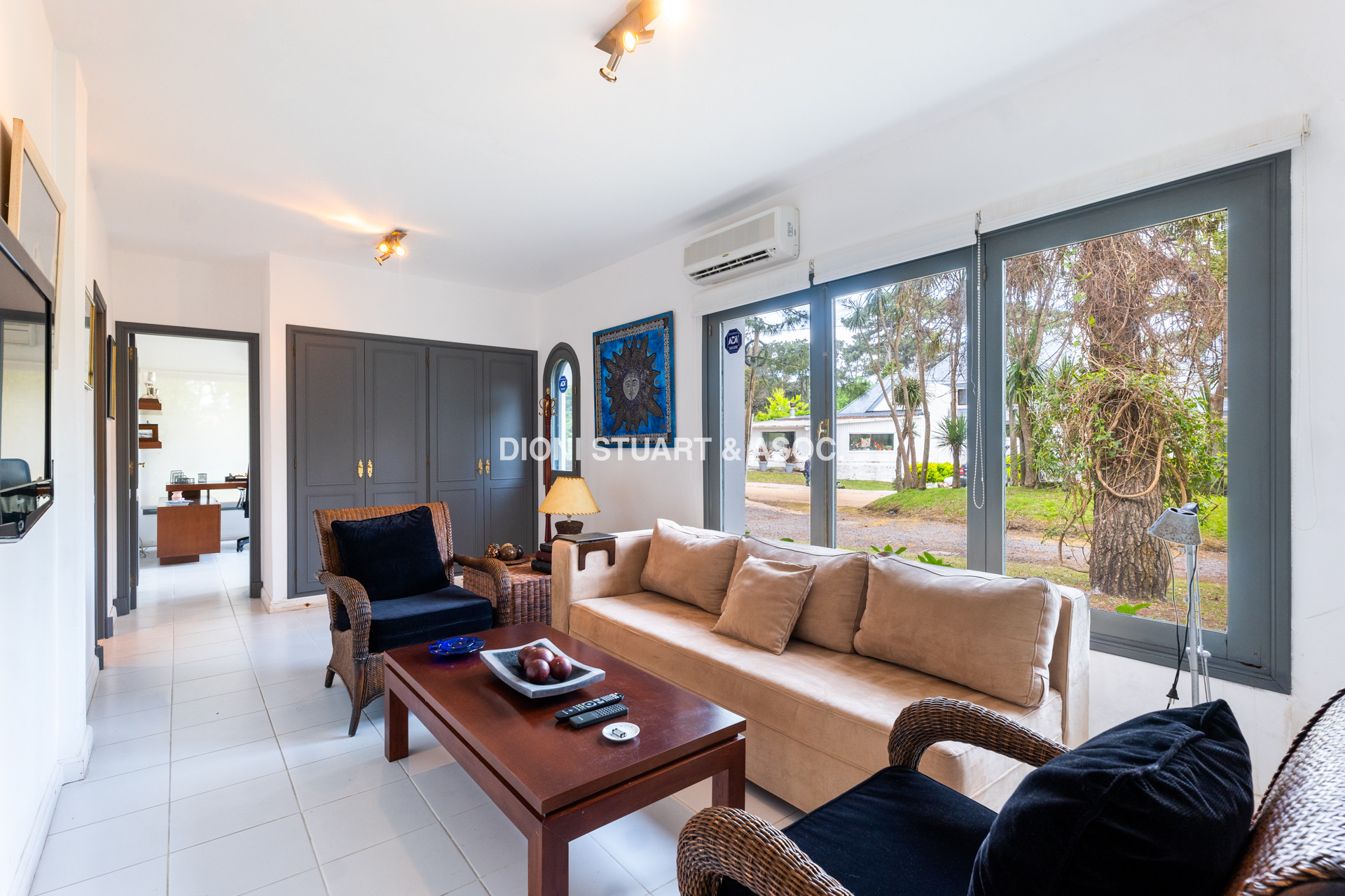 CASA EN VENTA EN EL GOLF CON 8 DORMITORIOS EN SUTIE