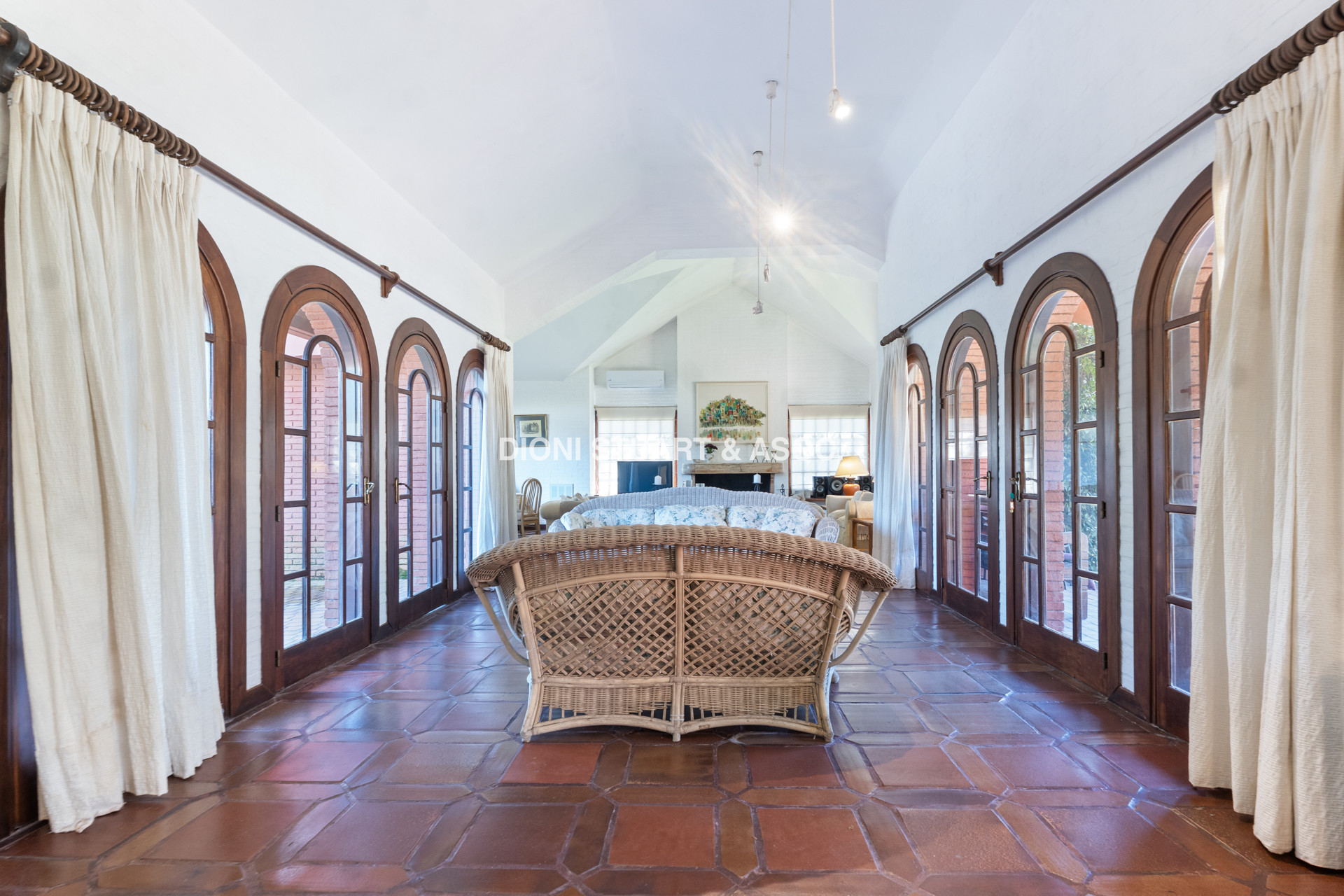 MANSION EN BEVERLY HILLS - 5 DORMS
