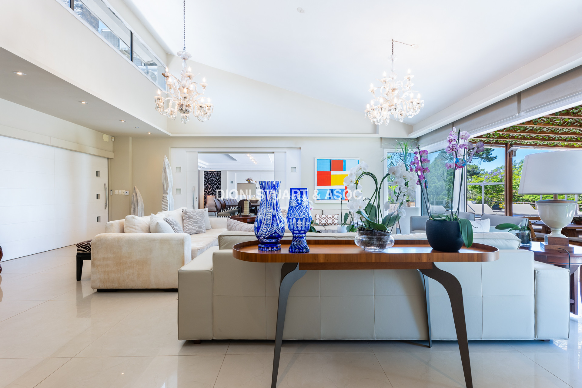 MEGA CASA EN EL GOLF - IMPESIONANTE
