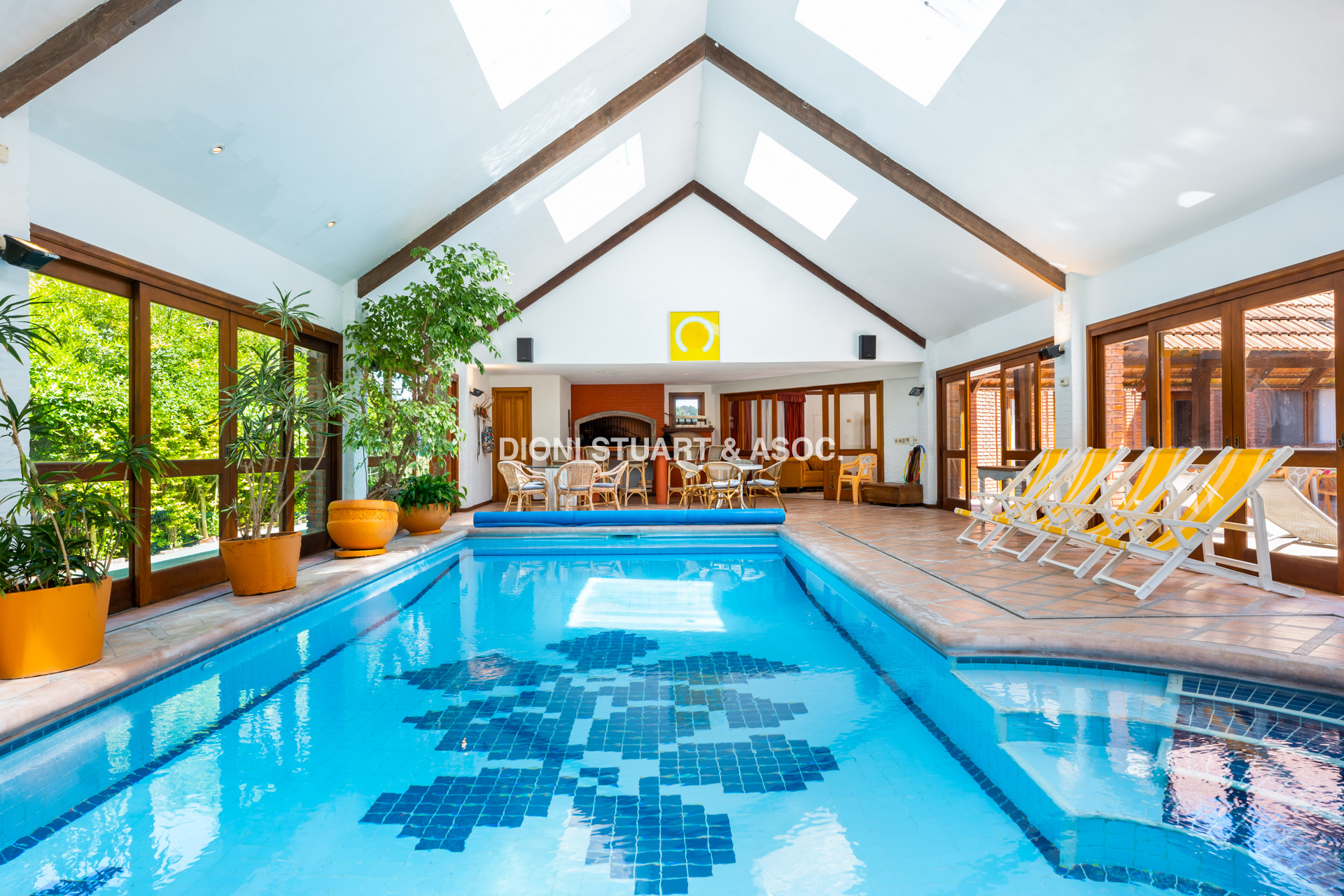 CASA EN VENTA EN EL GOLF - INCREIBLE