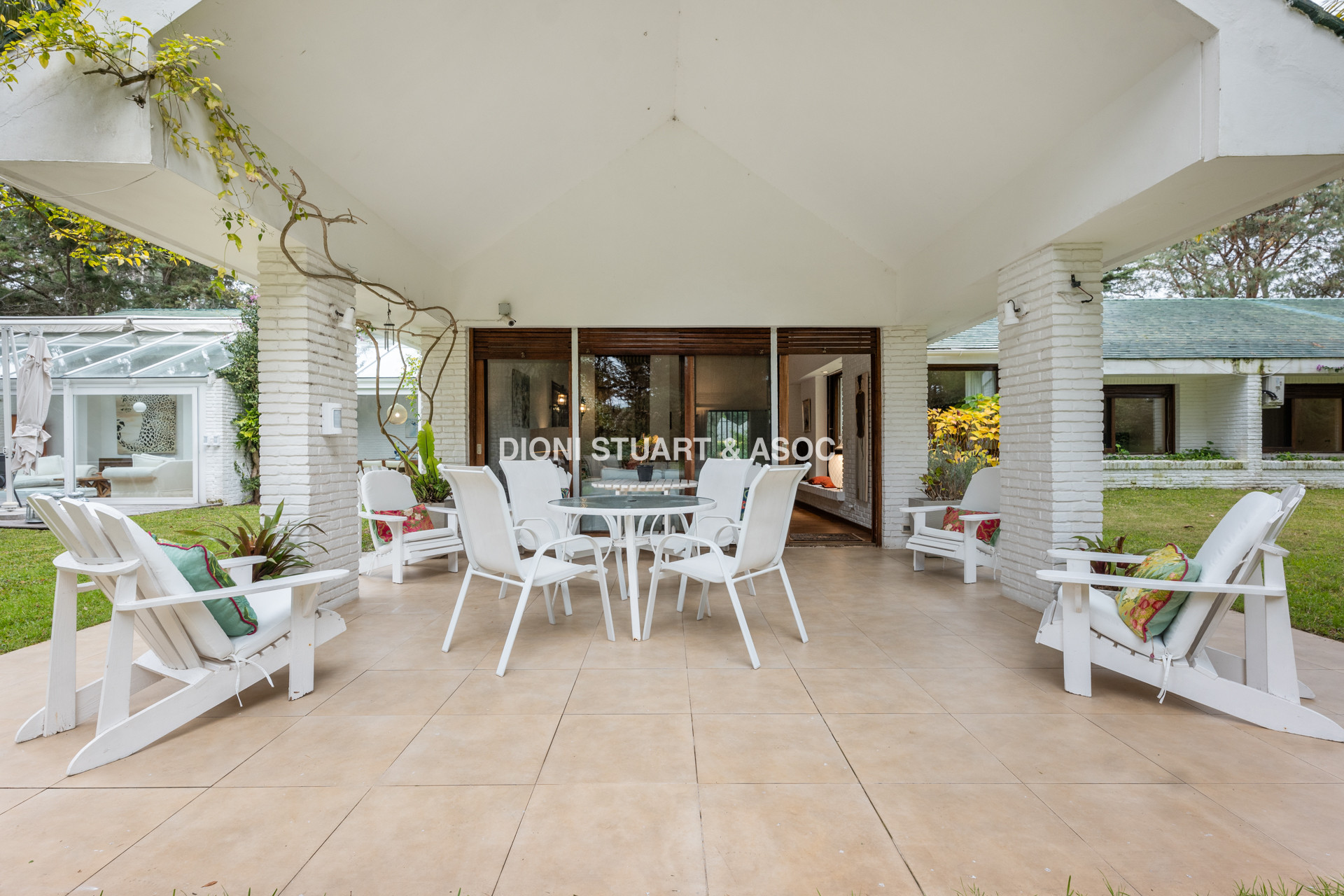 MANSION EN SAN RAFAEL RECICLADA