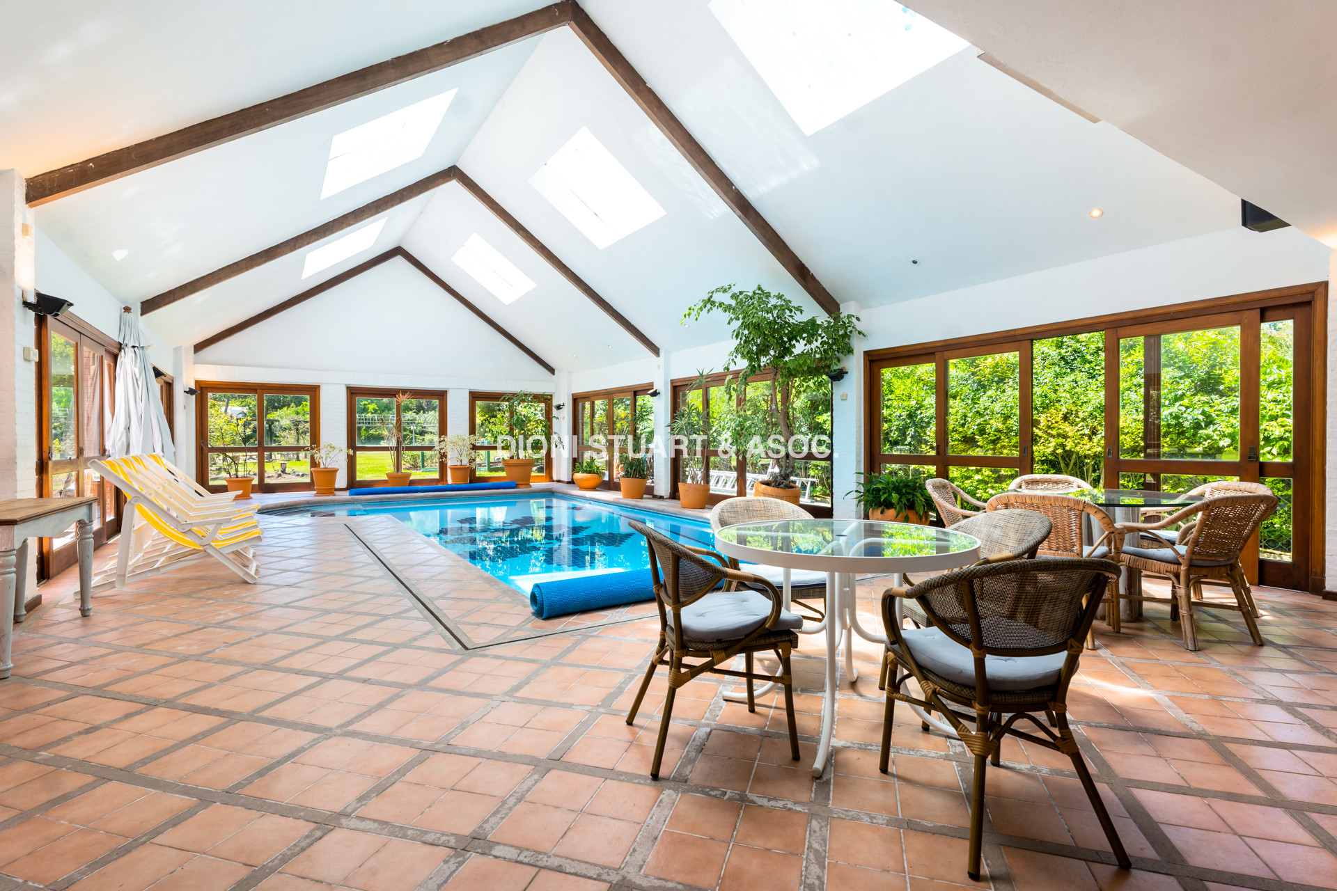 CASA EN VENTA EN EL GOLF - INCREIBLE