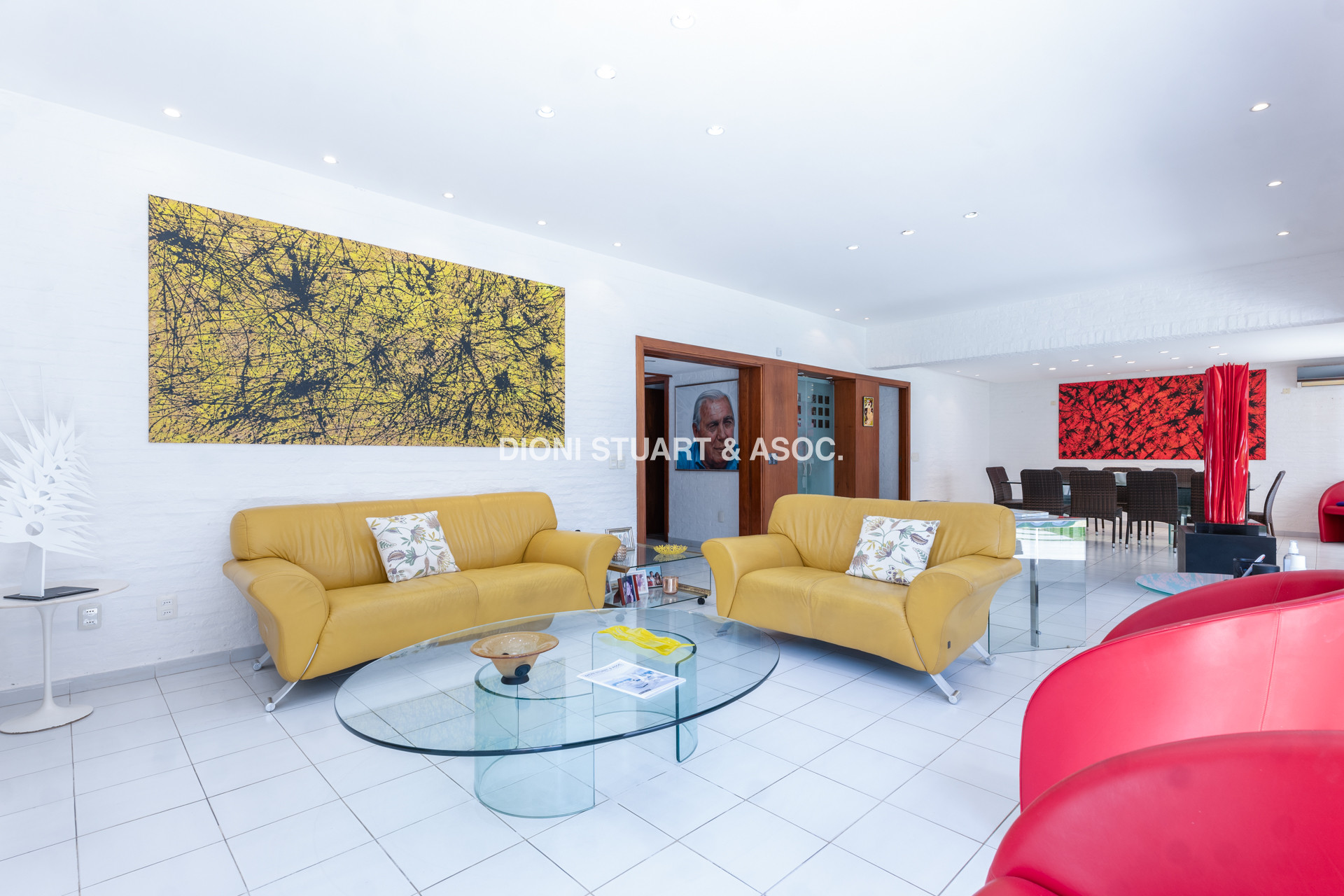VENTA CASA EN EL GOLF - 5 DORMITORIOS + DEPENDENCIA - MEGA BARBACOA
