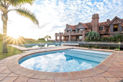 MANSION FRENTE AL MAR - PLAYA MANSA