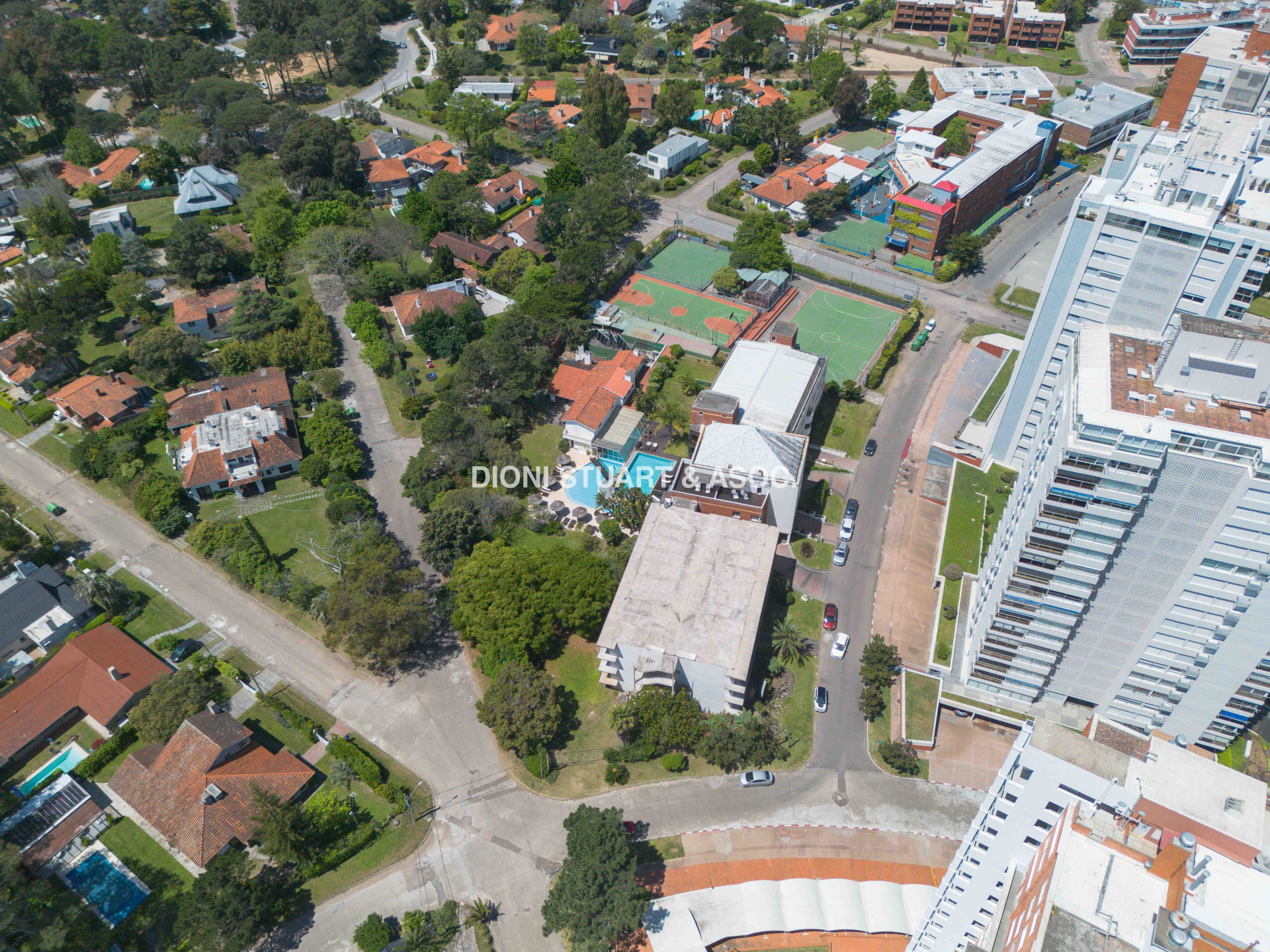 HOTEL LA FORET EN VENTA - PLAYA MANSA