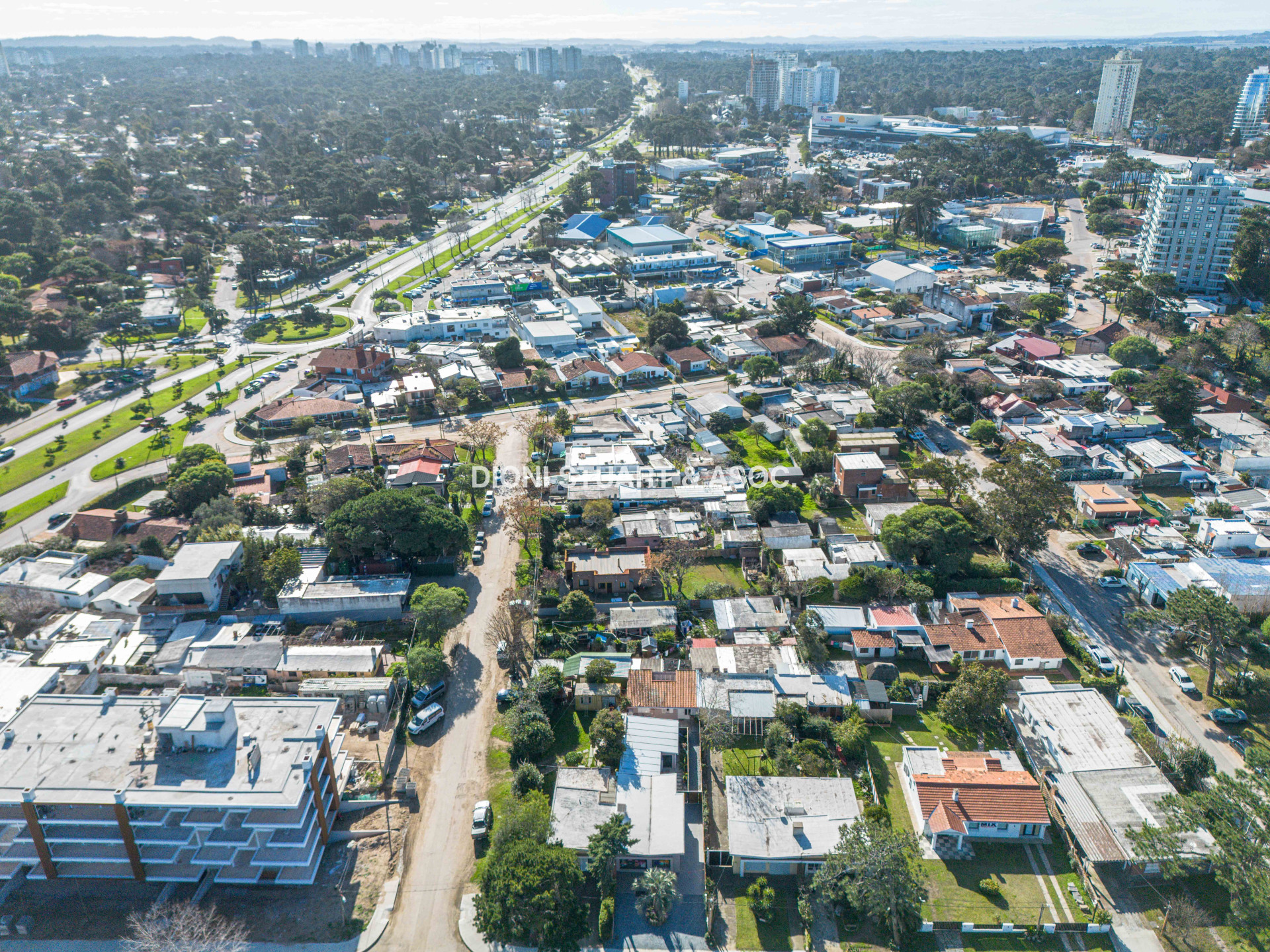 TERRENO APTO PARA EDIFICIO EN PUNTA DEL ESTE