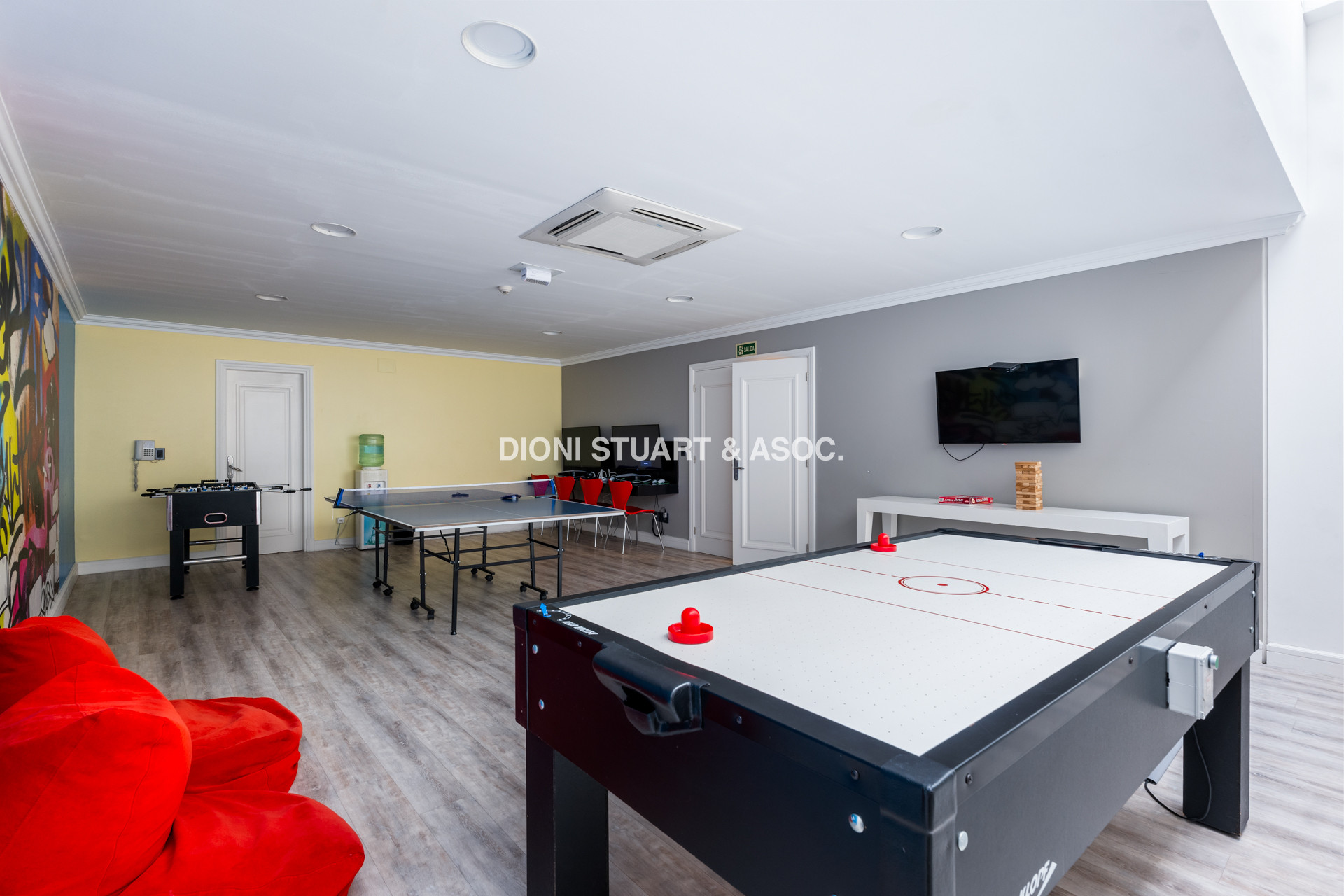 IMPERIALE I EN VENTA - ESQUINERO - 3 DORMITORIOS EN SUITE + DEPENDENCIA