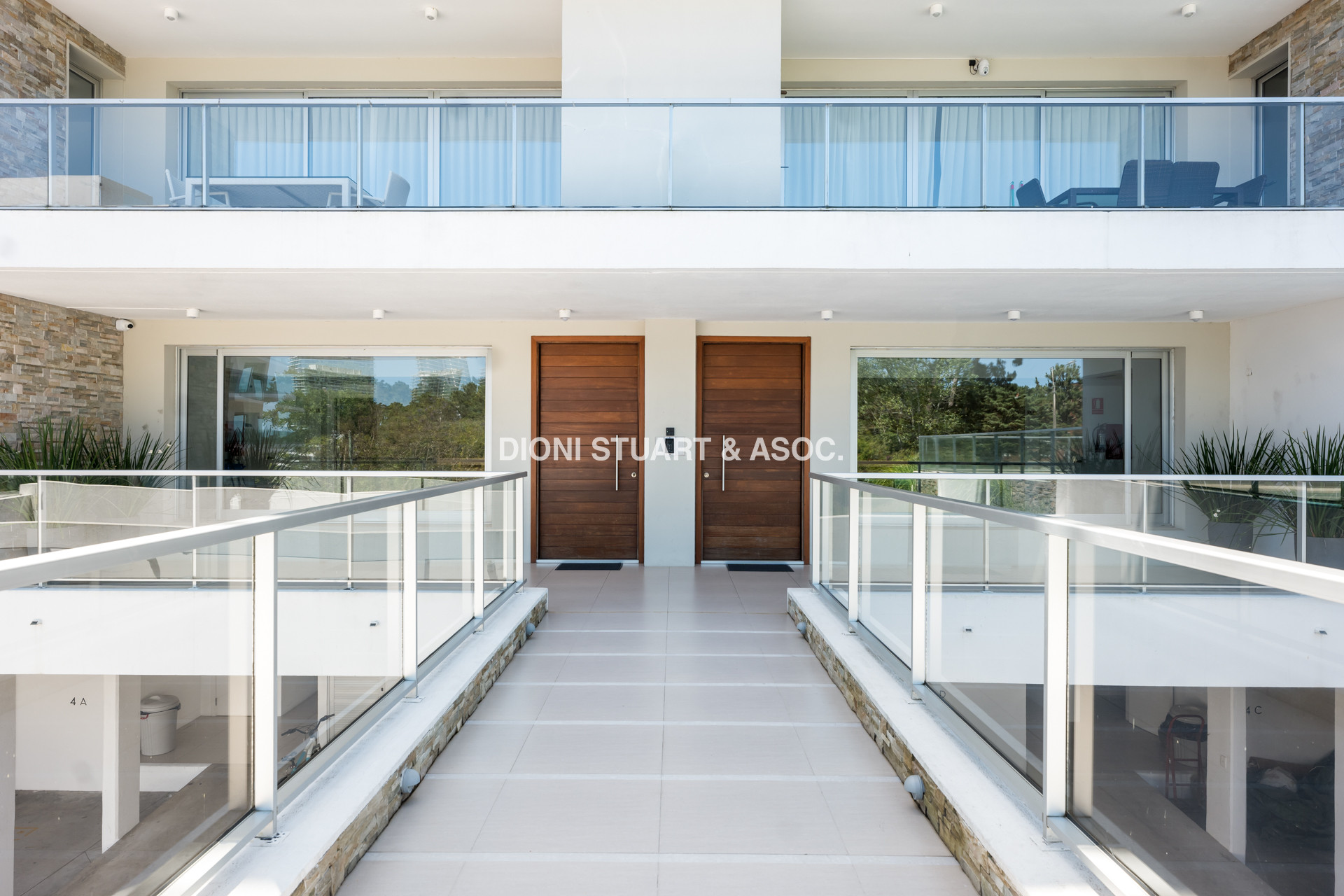 DEPARTAMENTO PENT HOUSE EN VENTA - 3 DORM Y DEP. - PARRILLERO - PLAYA MANSA