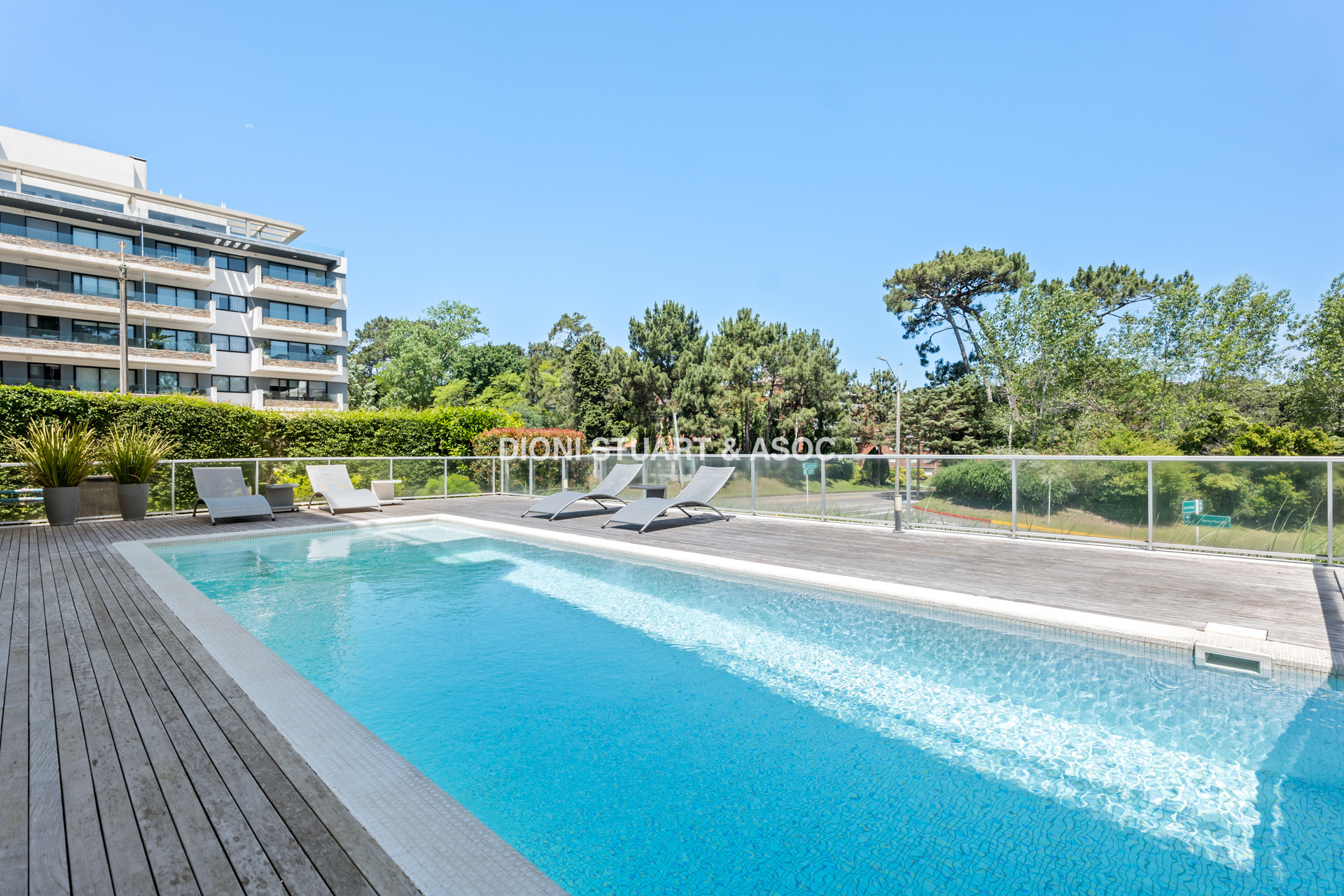 DEPARTAMENTO PENT HOUSE EN VENTA - 3 DORM Y DEP. - PARRILLERO - PLAYA MANSA